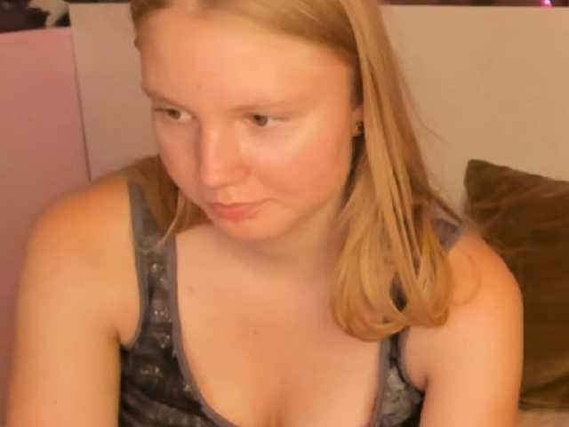 LunaSin21 live cam on BongaCams