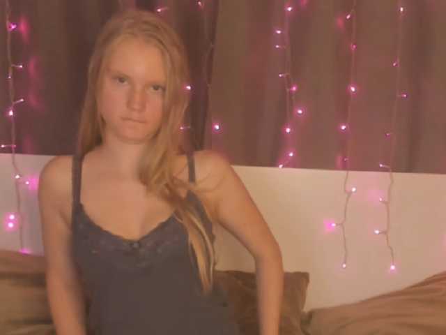 LunaSin21 live cam on BongaCams