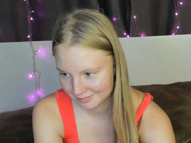 LunaSin21 live cam on BongaCams
