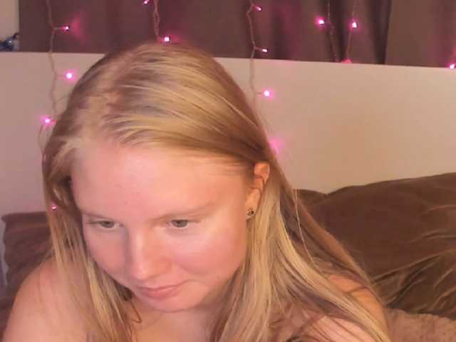 LunaSin21 live cam on BongaCams
