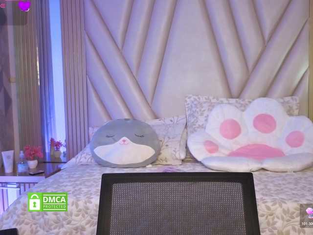 Mya-falcon live cam on BongaCams