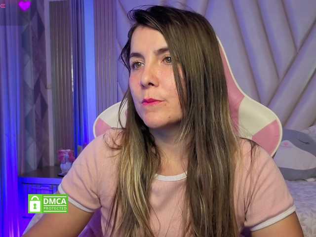 Mya-falcon live cam on BongaCams