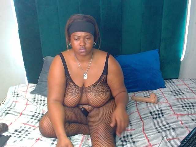 Webcam performer Sexy Lorraine (SEXYLorraine) online show Sexy Lorraine (SEXYLorraine)