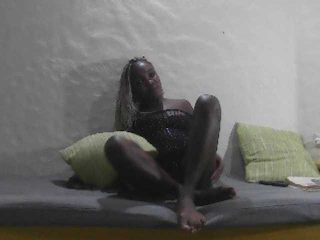 EbonyPrincess live cam on BongaCams