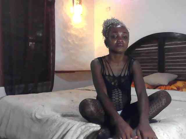 EbonyPrincess webcam
