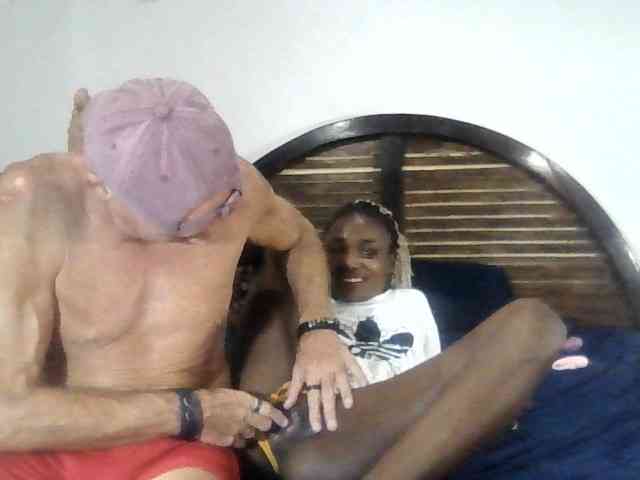 EbonyandIvory webcam
