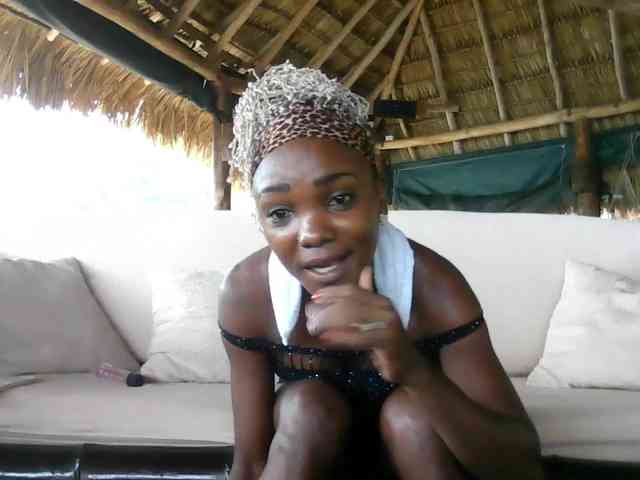 EbonyPrincess webcam