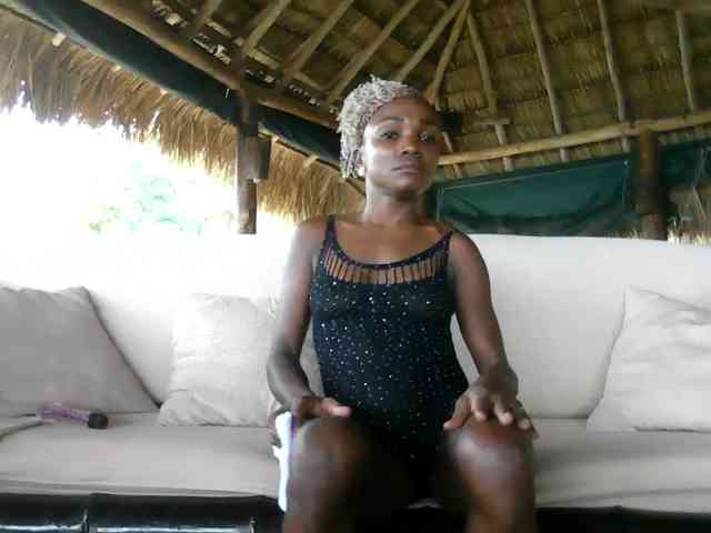 EbonyPrincess webcam