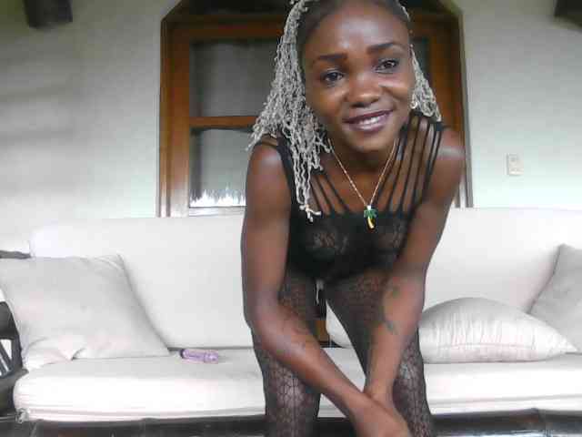 EbonyPrincess webcam