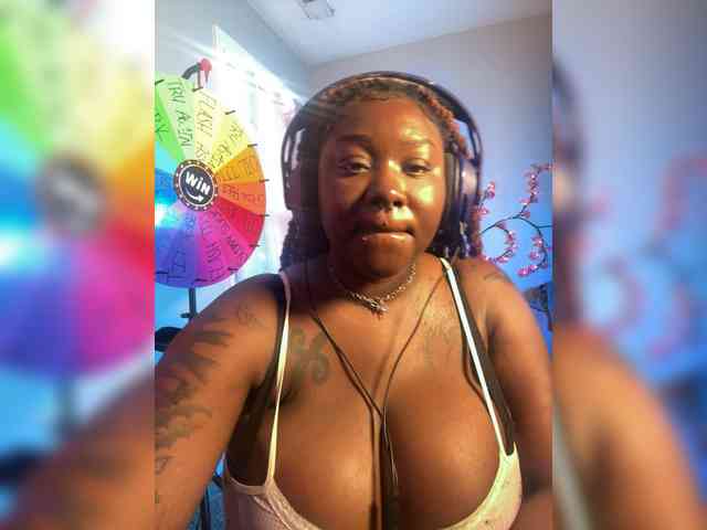 Strawhatlei webcam