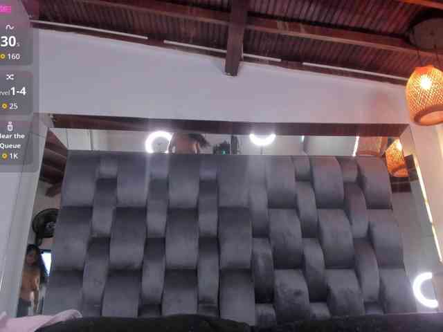 alessa-wells webcam