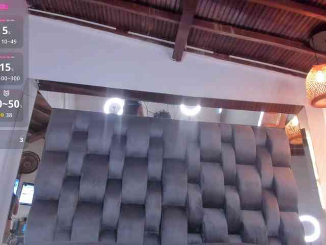 alessa-wells webcam