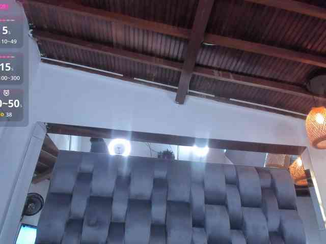 alessa-wells webcam