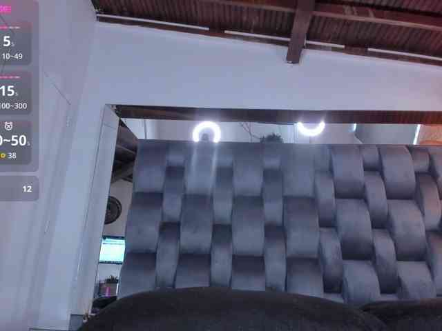alessa-wells webcam