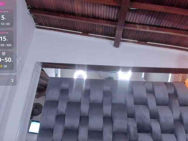 alessa-wells webcam