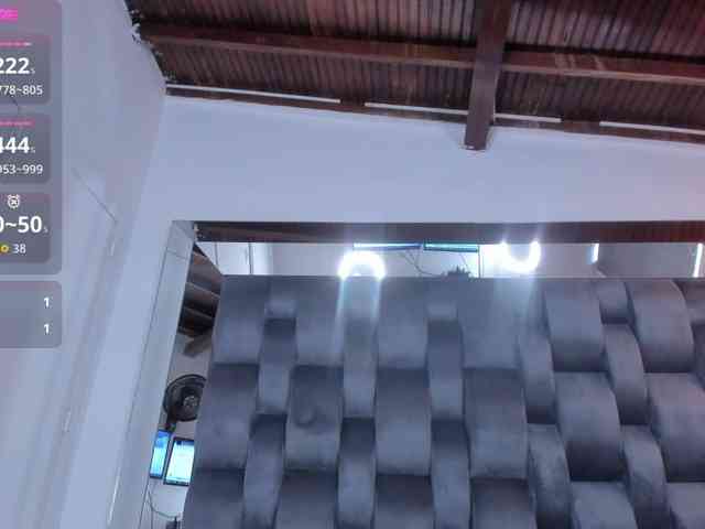 alessa-wells webcam