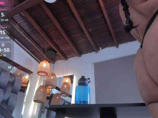 alessa-wells webcam