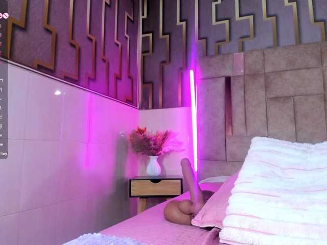 luna-maison live webcam show