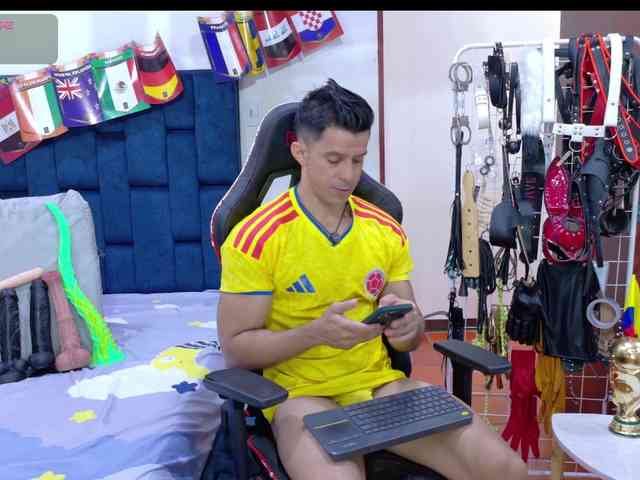 Jose26rumberotop Sex Cam Show