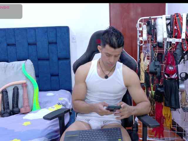 Jose26rumberotop Sex Cam Show