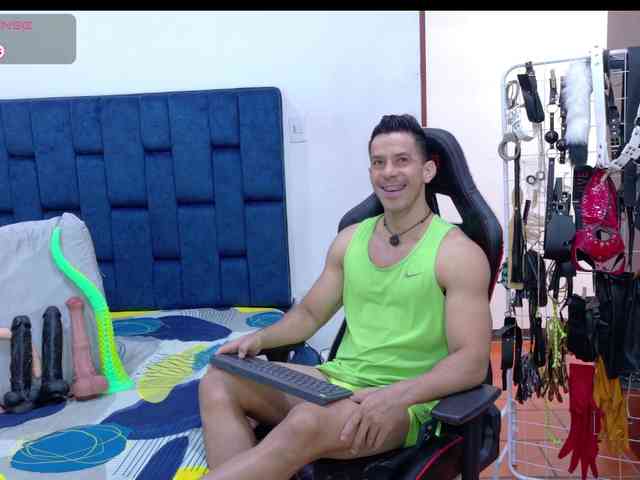 Jose26rumberotop Sex Cam Show