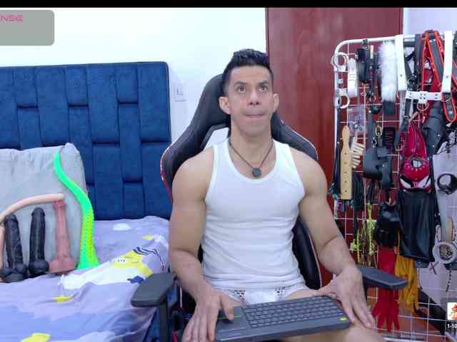 Jose26rumberotop Sex Cam Show
