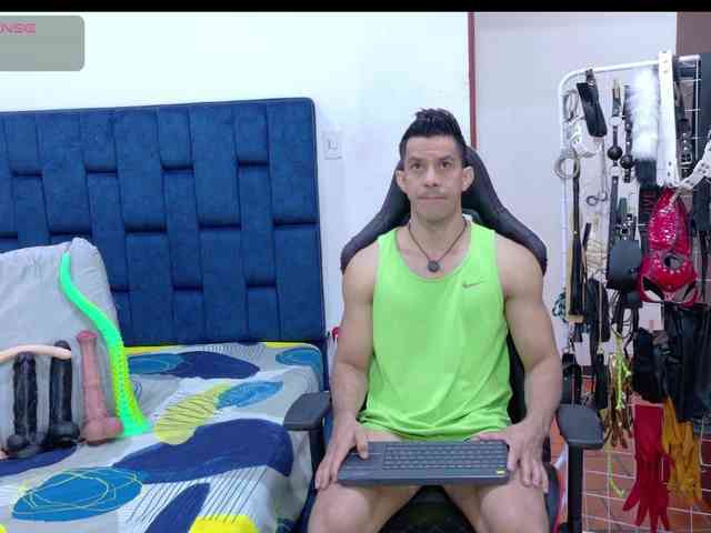 Jose26rumberotop Sex Cam Show