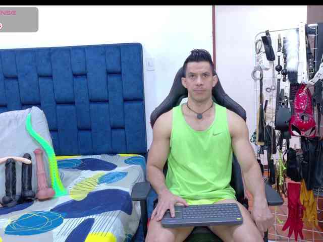 Jose26rumberotop Sex Cam Show