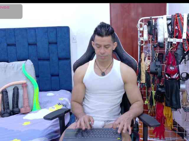 Jose26rumberotop Sex Cam Show