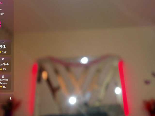 victoria-keyy live webcam show