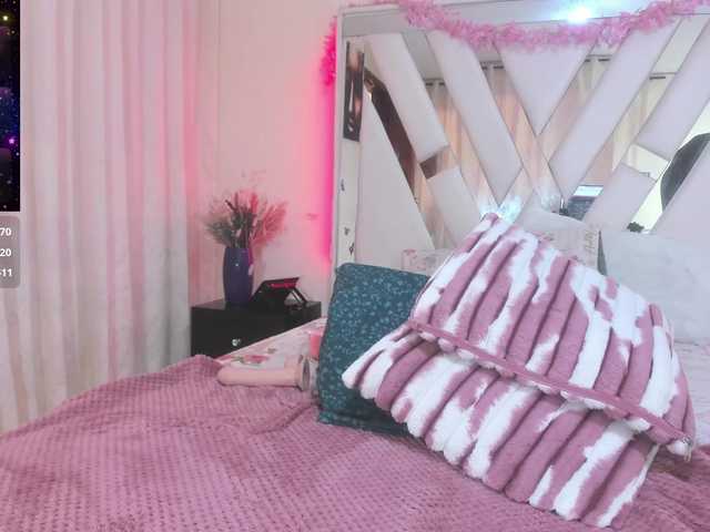 victoria-keyy live webcam show