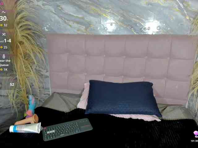 victoria-keyy webcam