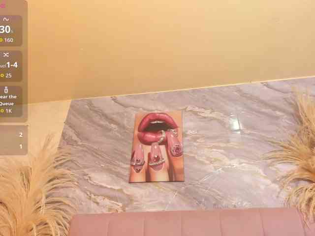 victoria-keyy webcam