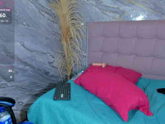 victoria-keyy webcam
