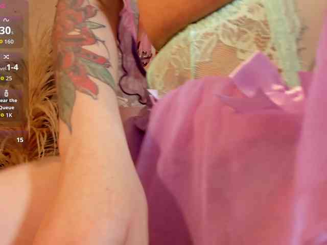 victoria-keyy webcam