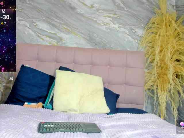 victoria-keyy webcam