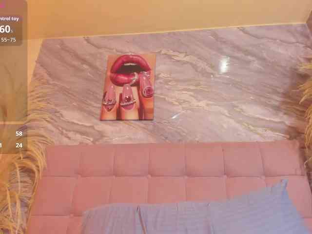 victoria-keyy Live Webcam on BongaCams