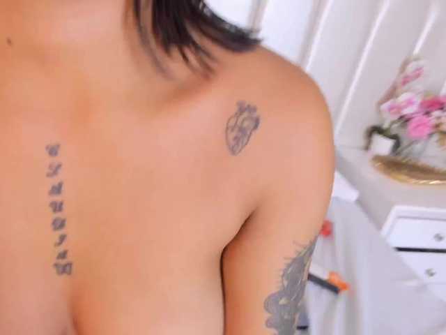 CataSaint live cam on BongaCams