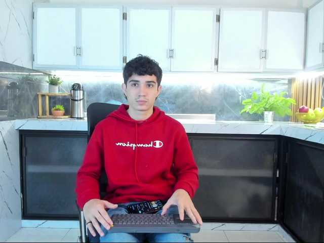aalejo-gray