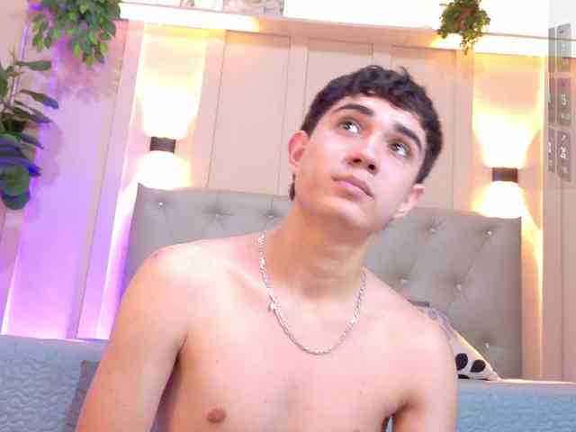 aalejo-gray Sex Cam Show