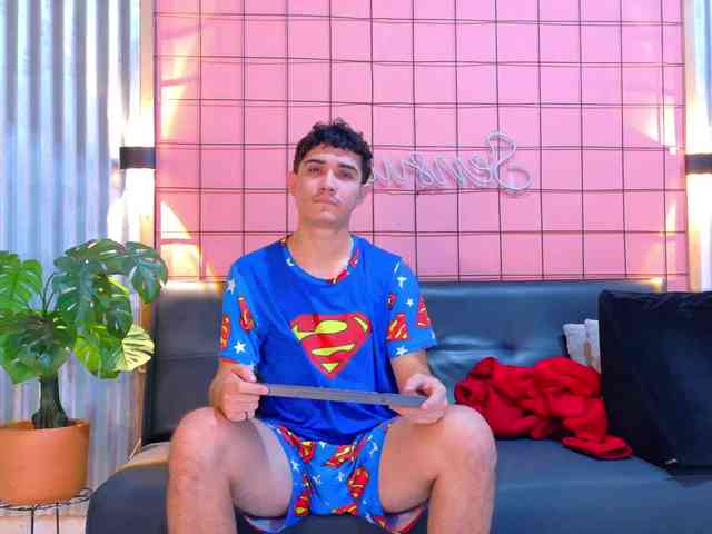 aalejo-gray