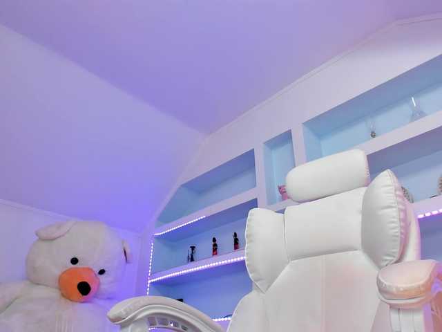 TouchMyTattoo live cam