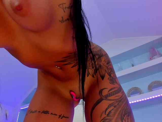 TouchMyTattoo TouchMyTattoo