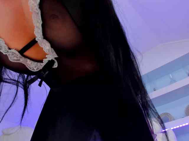 TouchMyTattoo webcam