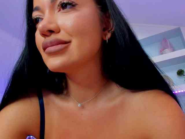TouchMyTattoo webcam