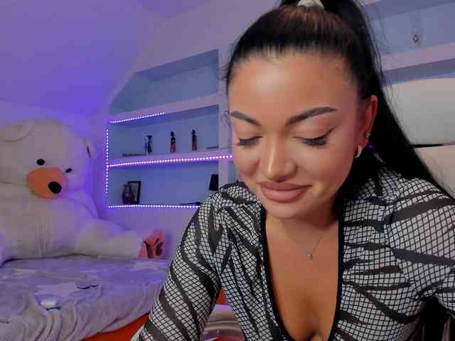 TouchMyTattoo webcam