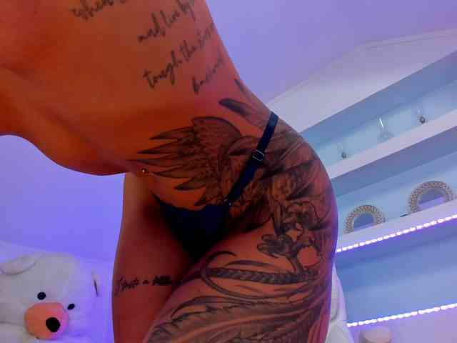 TouchMyTattoo TouchMyTattoo
