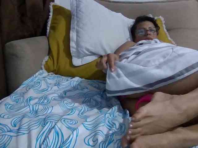 Modelo: titiasafadinha