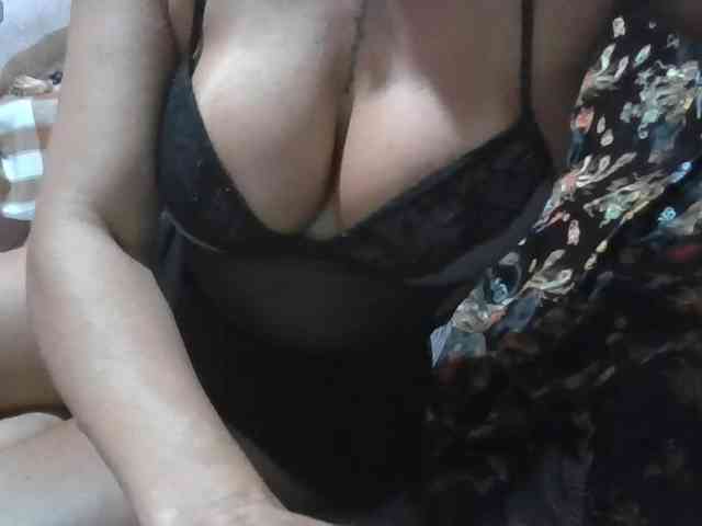Modelo: titiasafadinha