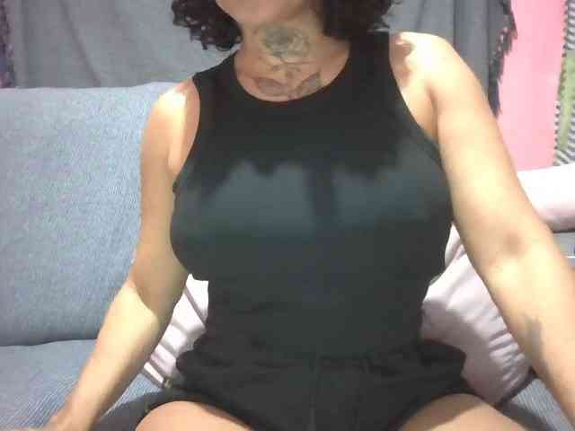 titiasafadinha webcam